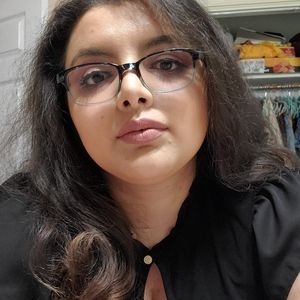 Meet your Posher, Rachelle